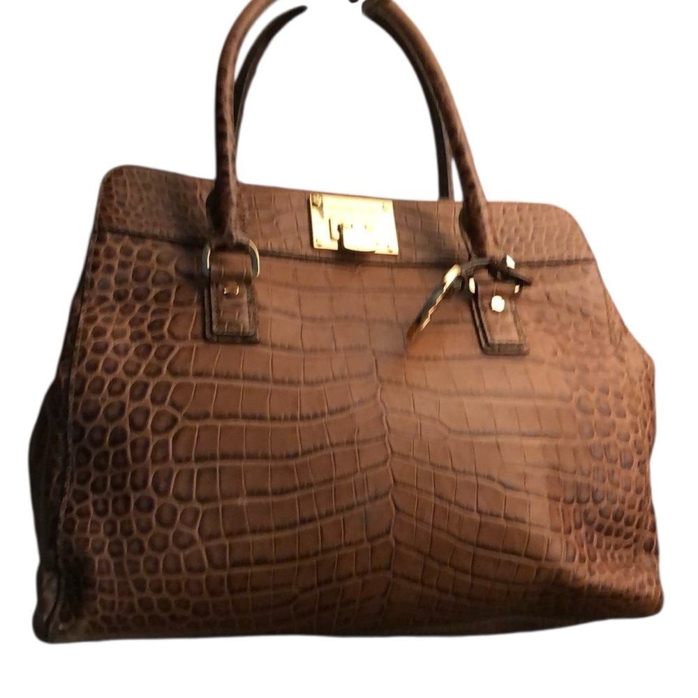 Michael Kors large Astrid handbag in walnut Rolled handles Crossbody strap - Picture 4 of 16